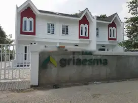 Rumah siap huni 2 lantai di Gria Esma Pd Petir Bojongsari