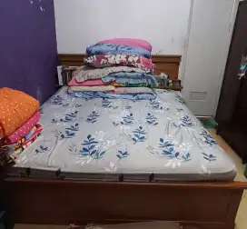 Springbed dan divan size 180x200