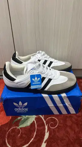 Jual cepat adidas samba Uk 44, Negoo!!