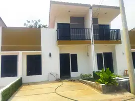 Dijual Rumah Siap Huni Strategis Cluster De Residen Dekat Taman Lansia