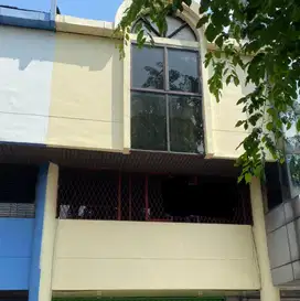 Dijual 2 lantai di kebun jeruk jalan angsana raya,jakarta barat