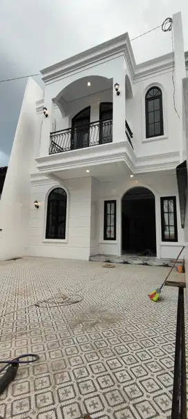 Rumah Baru Depan Taman di Turangga Lengkong Buahbatu Bandung