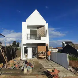 Rumah 2 Lantai dengan View ke kota Cimahi dkt Lembang
