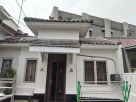 Rumah cantik  siap Huni di Taman Ubud Lippo Karawaci