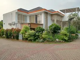 La.1561 Disewakan cepat rumah rapih dan bagus di metland Transyogie
