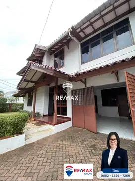 RUMAH DIJUAL LOKASI STRATEGIS PINGGIR JALAN RAYA TANGSEL