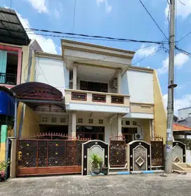 Dijual Rumah di Kenconowungu - Semarang Barat