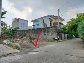 Tanah SHM Pogung dekat Ringroad Kentungan