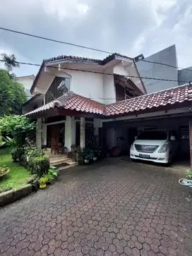 Rumah dijual di Kebayoran Baru