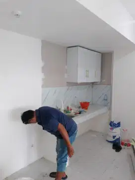Jasa tukang bangunan renovasi pengecatan dinding plavon rumah