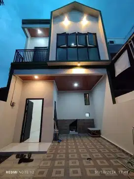 dijual Ready rumah model Scandinavia 2 lantai di jl kramat Jagakarsa