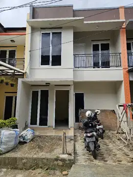 Rumah dalam cluster di Pasar Minggu Jakarta Selatan