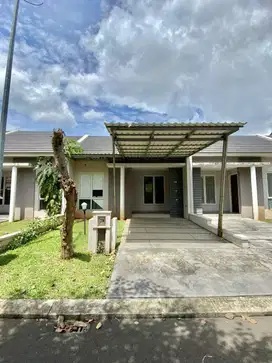 Disewa Rumah Cluster Abira Suvarna Sutera Tangerang - Full Canopy