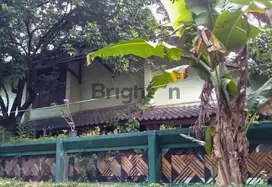 Rumah Hoek 2 Lantai Jakasampurna Bekasi