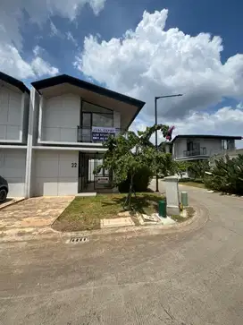 Rumah Cantik Dan Termurah Posisi Hook Kawasan Lippo