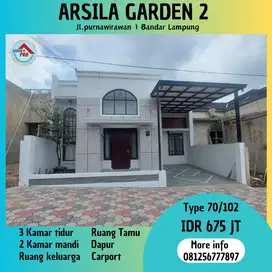 DIJUAL RUMAH MEWAH DAN STRATEGIS
