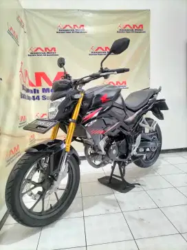 Honda New CB 150 R Tahun 2022 warna Hitam