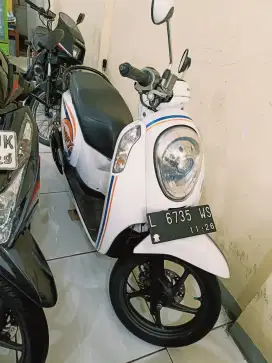 Tukar tambah bisa HONDA SCOOPY ESP SPORTY FI ECO 2016 km rendah