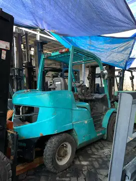 DIJUAL FORKLIFT BEKAS MITSUBISHI GRENDIA 3 TON MAST STANDART 3 METER