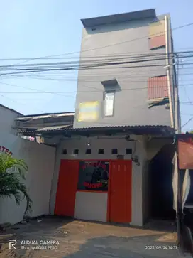 Dijual Cepat Rumah Kost Bonus Kios Lokasi Strategis di Palmerah JakBar