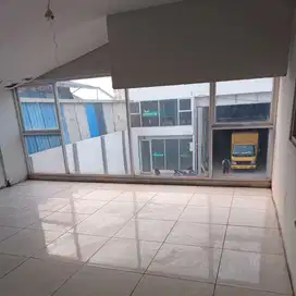 DISEWAKAN GUDANG JURUMUDI BARU TANGERANG