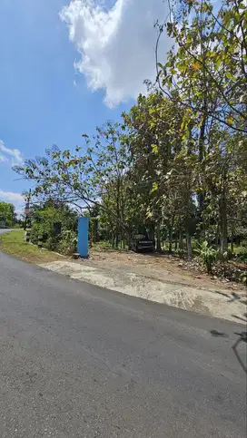 Dijual Tanah Strategis & Rumah di Nol Jl. Raya Petungsewu, Dau Malang