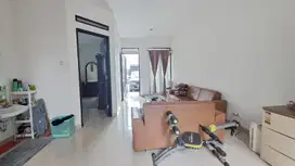 Dijual rumah 1 lantai di dllm cluster komp Batununggal Indah