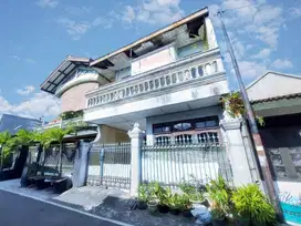 Rumah murah 2 lantai dekat mitra 10 solo baru