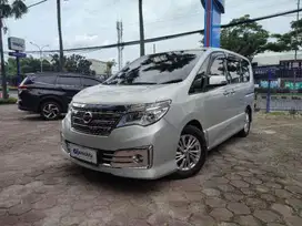 [OLXmobbi] Nissan Serena 2.0 Highway Star Panoramic Bensin-AT 2017