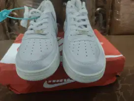 Sepatu Nike AF 1 putih baru