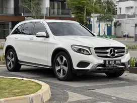 10JT BAWA PULANG Mercy GLC250 AT 2016