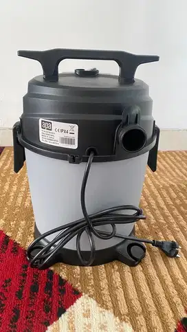 Vacum Cleaner 10 ltr Wet & Dry 800W