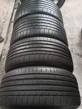 Continental ultracontact 315 40 R21 & 275 45 R21