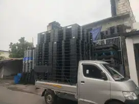 pallet plastik second bagus