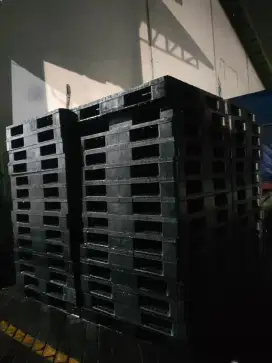 pallet plastik second