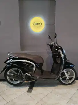 Honda Scoopy fi thn .2016 cash.  Bali dharma motor