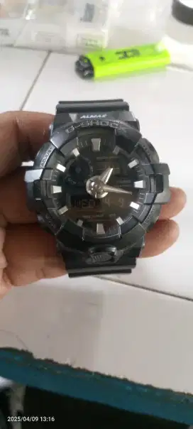 Casio gshock GA 700 IB ALMAZ
