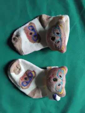 Kaos kaki boneka baby
