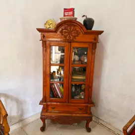 LEMARI HIASAN KAYU JATI SUPER PATEN KHAS NUSANTARA