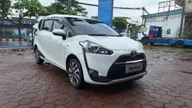 [OLX Mobbi] Toyota Sienta Putih 1.5 V Bensin-AT 2017 UFD