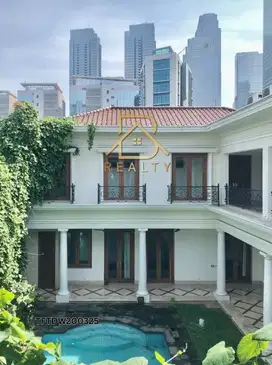 Rumah Mewah Siap Huni Lokasi Strategis
