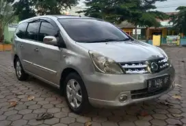 Grand Livina XV at 2011 siap jalan