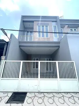 JUAL Rumah Baru GRESS 2 lantai, Minimalis, Pondok Tjandra, Sidoarjo