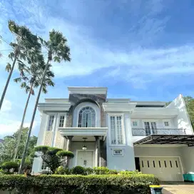 Rumah mewah dg swimming pool di Cluster Elit Bintaro sektor 9