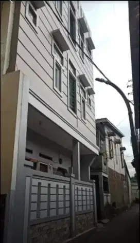 Dijual Rumah Kosan Bagus Aktif Terisi Dekat Terminal Cicaheum Bandung