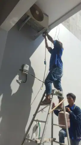 Jasa pindahan AC / bongkar pasang AC ke rumah