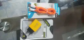 Charger Meerk GAN dan kabel merk Power max