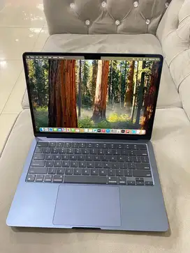 MACBOOK AIR M3 13INCH RAM 8GB SSD 256GB MULUS