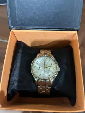 Jam tangan wanita hegner