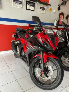 CBR150R FACELIFT BISA KREDIT DP 500RIBU